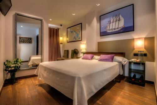 Boutique Olom - Only Adults Recommended Cádiz